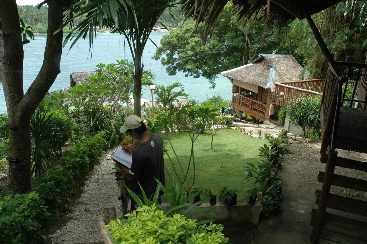 Bamboo Beach Resort Puerto Galera Kültér fotó