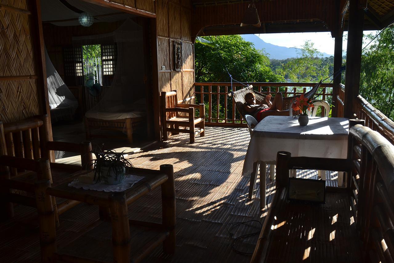 Bamboo Beach Resort Puerto Galera Kültér fotó